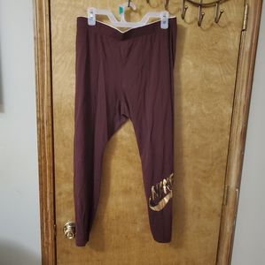 Plus size Nike leggings